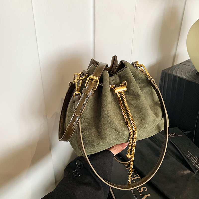 2026 Soft Commuting Crossbody  - Women Bags 2026 Trends review and price